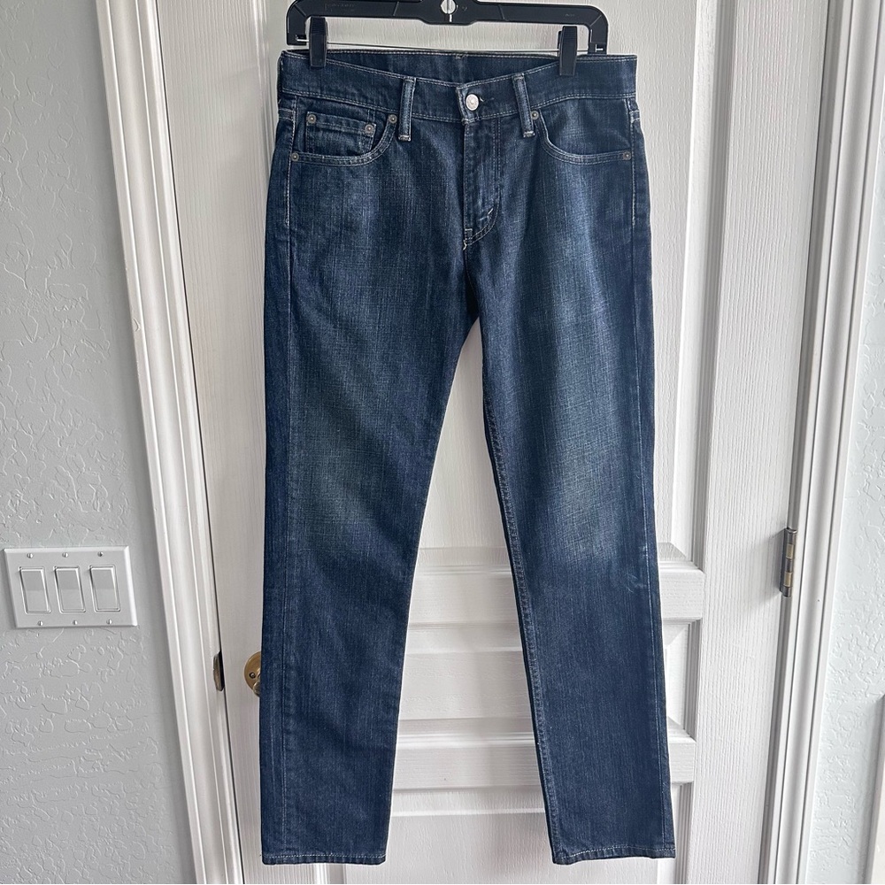 Levi’s 511 Jeans Medium Dark Wash 29 x 32